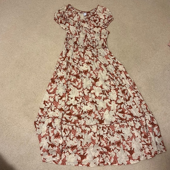Old Navy Dresses & Skirts - Floral dress